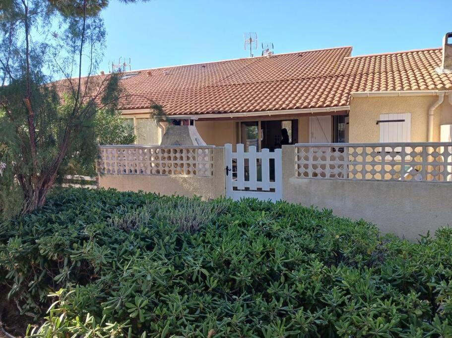 Vila Chez Yamina Gruissan Exteriér fotografie